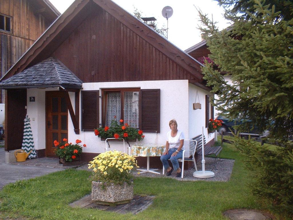 Ferienhaeuschen Kathrein Villa Ehenbichl Ruang foto